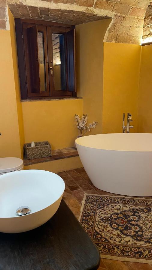 Villa La casa di mezzo Calascio Esterno foto